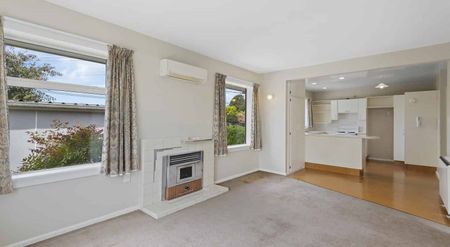 Family Home in a Quiet Location - Photo 2