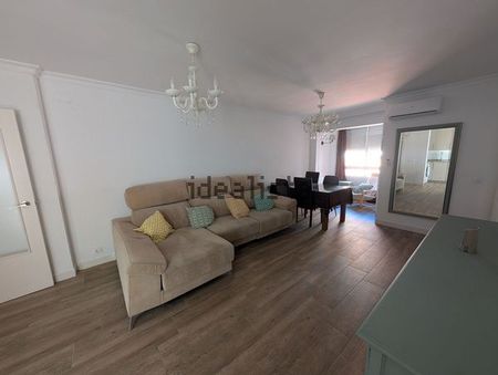 Alquiler de piso en Calle Castilla - Photo 2