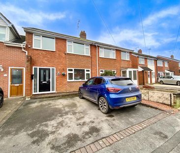 Shipton Drive, Uttoxeter ST14 7NJ - Photo 3