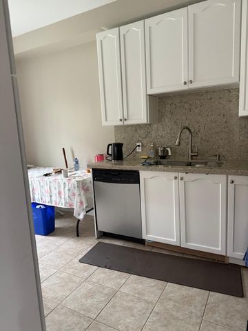 For Lease - 50 Glacier Crescent, Toronto, Ontario - Photo 5