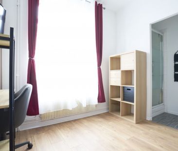 Garibaldi Roommate 5 Bedrooms at Lille - Photo 1