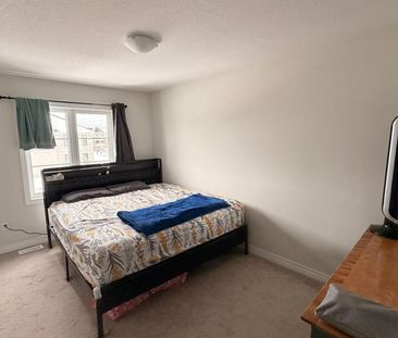 For Lease - 11 Genoa Drive, Hamilton, Ontario - Photo 6