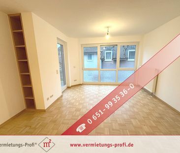 Saarburg: Helle & frisch renovierte 2,5-Zimmer-Wohnung mit Balkon –... - Photo 2