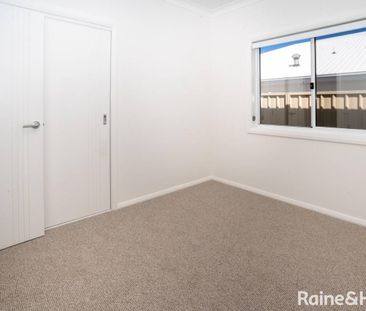 Brand New, Light-Filled Family Home - Photo 4