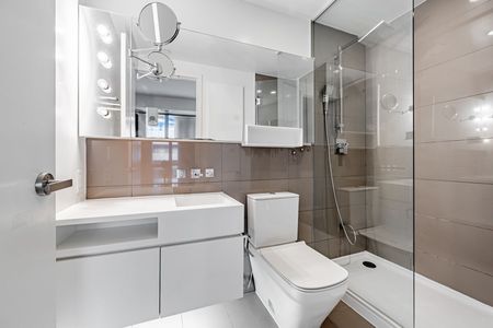 For Lease - 45 Charles Street Unit# 507, Toronto, Ontario - Photo 5
