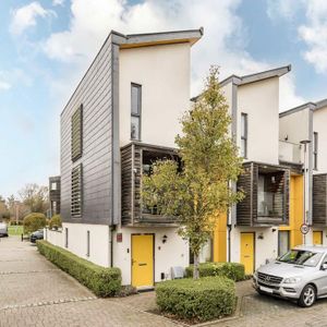 4 bedroom flat to rent - Photo 3