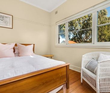 Character Filled Home in Prime Ashburton Location - Photo 2