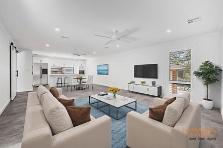 31 Esmond Avenue, Jerrabomberra - Photo 2