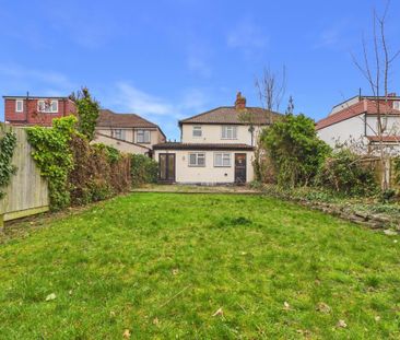 3 bedroom semi-detached house to rent - Photo 3