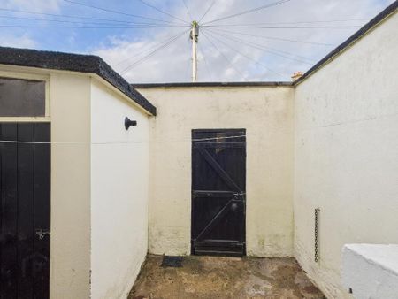 270 Beersbridge Road, Belfast, BT5 4RZ - Photo 5