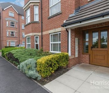 Royal Court Drive, Bolton - Photo 1