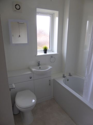 One Bedroom House TO LET In Milton - Photo 5