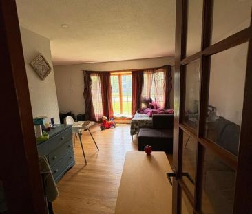 49 DORCHESTER DRIVE - Photo 4