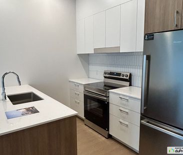 220, boulevard Harwood, Vaudreuil-Dorion à louer - Photo 2