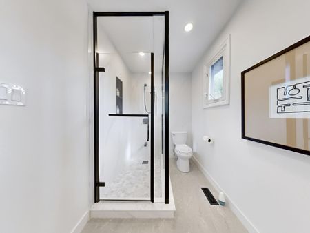 For Lease - 66 Chant Crescent, Markham, Ontario - Photo 2