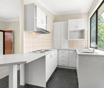 Three-Bedroom Family Home - Photo 4