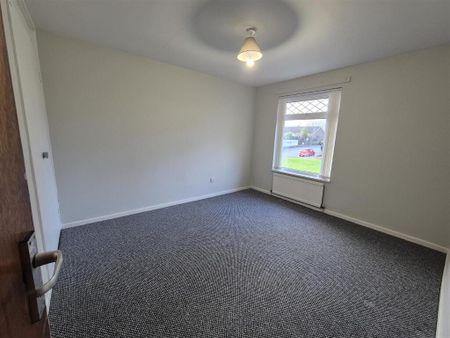 15 Rathgill Park, Bangor, BT19 7TG - Photo 2