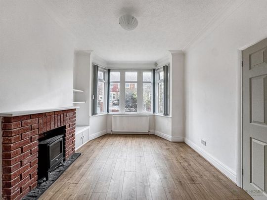 3 bedroom semi-detached house to rent - Photo 1