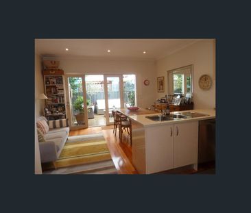 TOP NOTCH LOCATION WITH A CHARACTER FEEL TO IT! - Photo 2