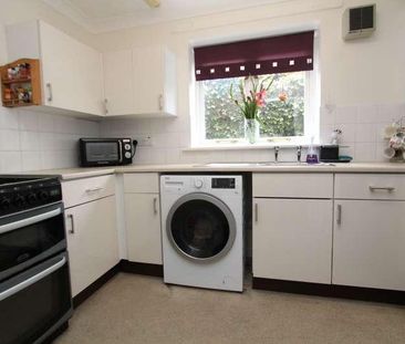 Garden Mews, Park Road, Petersfield, Hampshire, GU32 - Photo 1