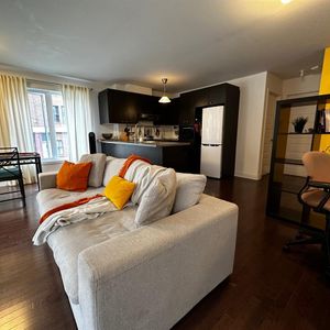Appartement Montréal (Le Sud-Ouest) À Louer - Photo 3
