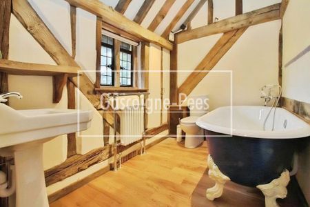 5 bedroom barn conversion to rent - Photo 2