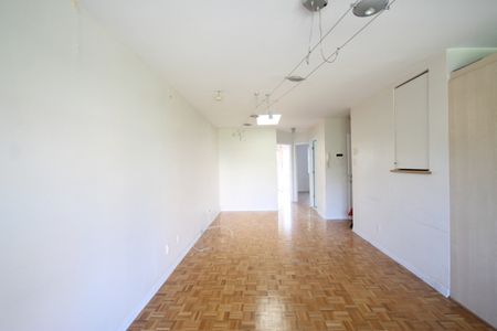 1542 Saint-Antoine O. - Photo 4