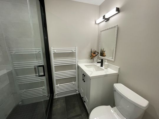 For Lease - 45 Northcliffe Boulevard Unit# Garden, Toronto, Ontario - Photo 1