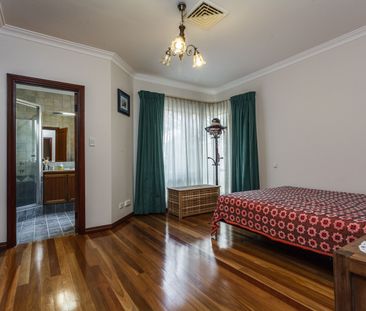 61 Sandringham Promenade, Canning Vale WA 6155 - House For Rent | D... - Photo 6