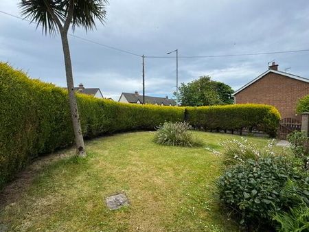 54 West Street, Ballycarry, BT38 9HR - Photo 4