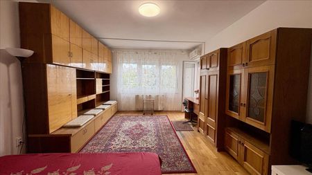 Kiadó felújított lakás - Debrecen - Fotó 2