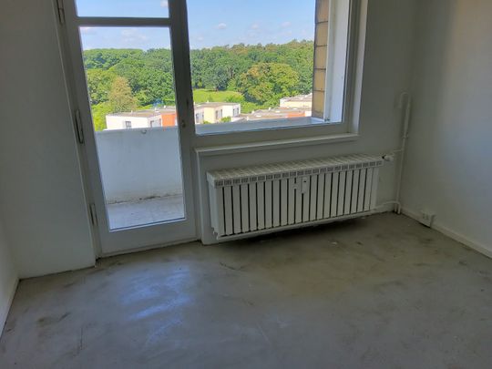 Mit dem Aufzug zur Wohnung // 7.OG Wohnung 3 - Mindestalter 50 Jahre - Photo 1
