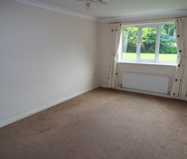 Victoria Road, Birmingham, B27 - Photo 6
