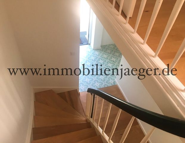 Othmarschen - Trenknerweg - Energetisch wohnen im Reiheneckhaus mit Terrasse - Garten - Vollkeller - Foto 1