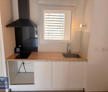 Location Appartement 2 pièces 50m² MARTIGUES 13500 - Photo 3