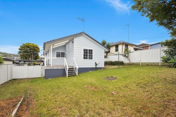 47 Illabunda Crescent, Koonawarra NSW 2530 - House For Rent | Domain - Photo 1