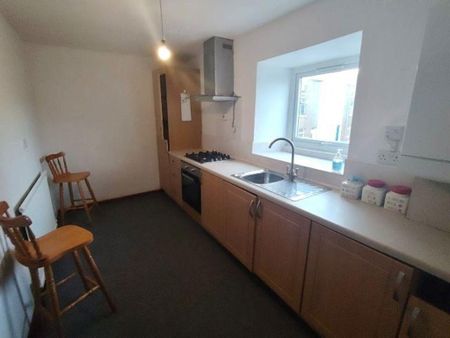 2 bedroom apartment to rent - Photo 4