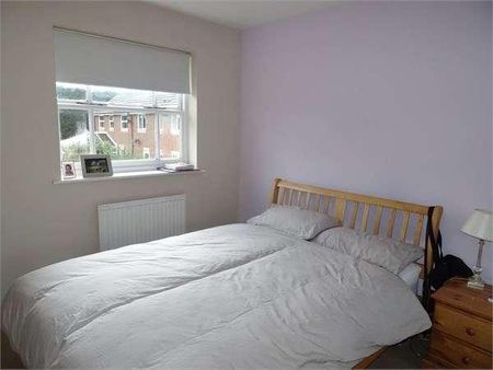 Webb Close, Temple Park, Binfield, RG42 - Photo 4