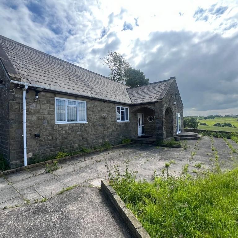 5 bedroom detached house to rent - Photo 1