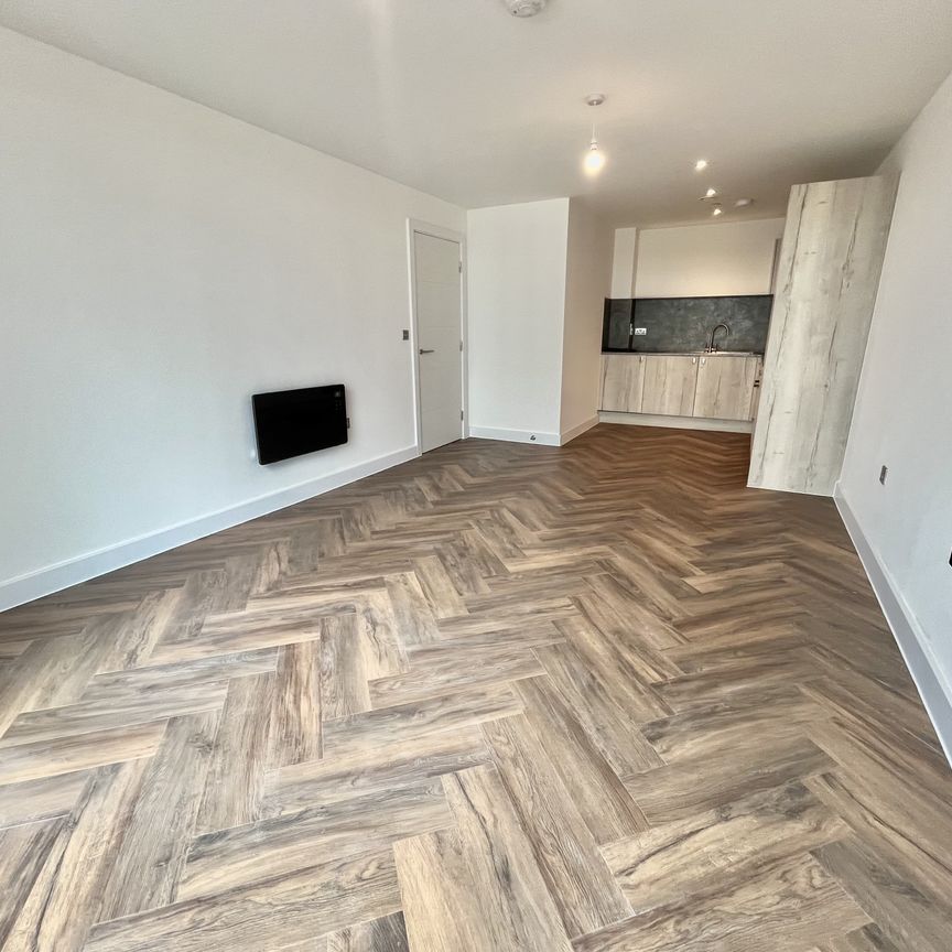 Meadow Lane, Nottingham - Photo 1