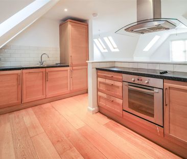 34 Mill Hill, Newmarket - Photo 2