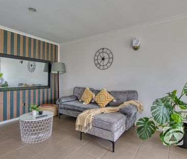 SOUGHT AFTER POCKET IN PAKENHAM - Photo 2