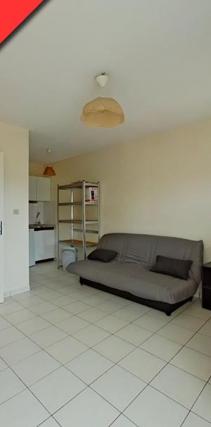 Location Appartement 1 pièce 18m² POITIERS 86000 - Photo 1