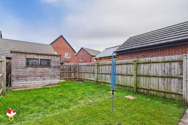 Sowthistle Drive, Hardwicke, Gloucester - Photo 1