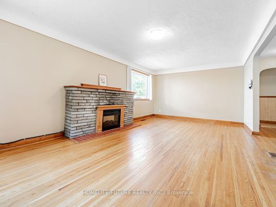 For Lease - 113 Harmony Road, Oshawa, Ontario - Photo 1