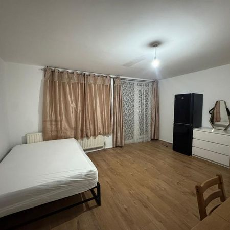 4 bedroom house to rent - Photo 3