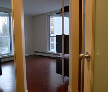 #503 – 1010 Burnaby Street, Vancouver, Bc V6e 4l8 - Photo 1