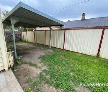 Cute Cottage Close to Town - Photo 6