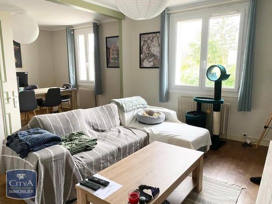 Location Maison 2 pièces 70m² NIORT 79000 - Photo 1