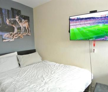 3 bedroom apartment to rent - Photo 6